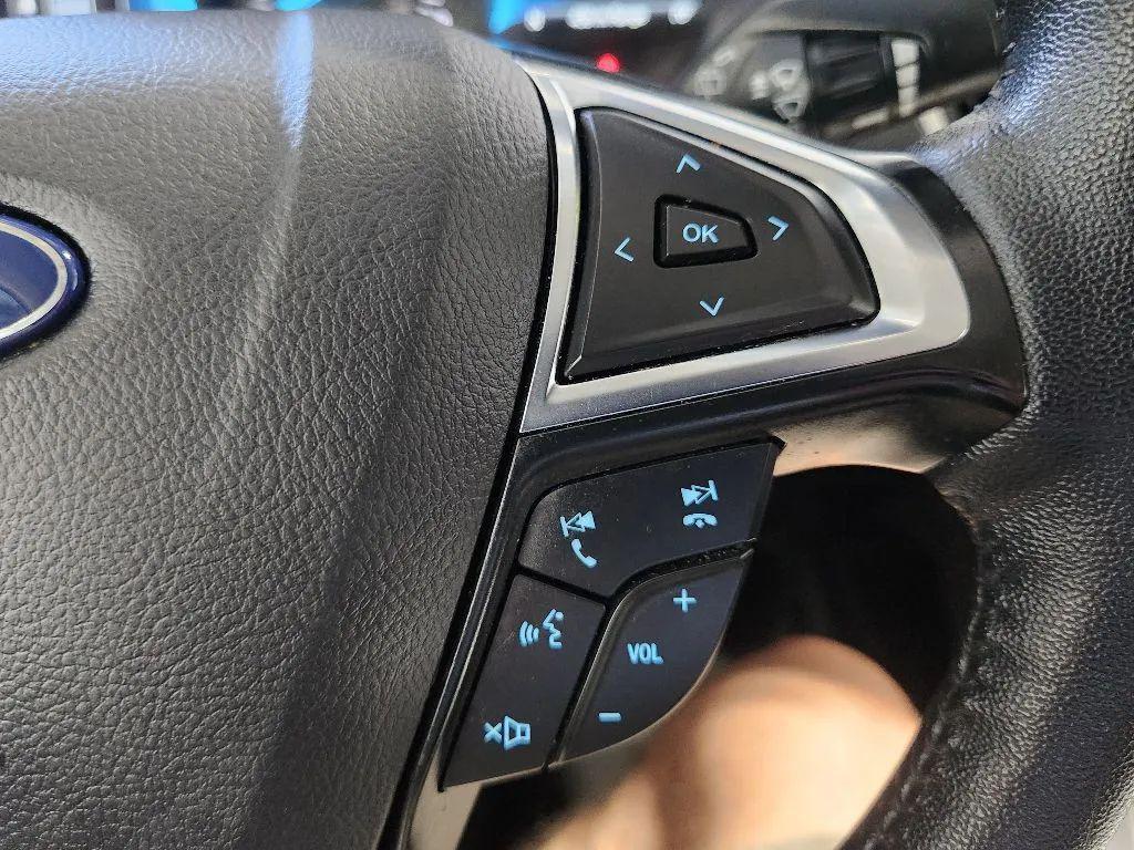 used 2024 Ford Edge car, priced at $21,499