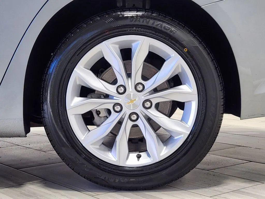 used 2023 Chevrolet Malibu car, priced at $14,999