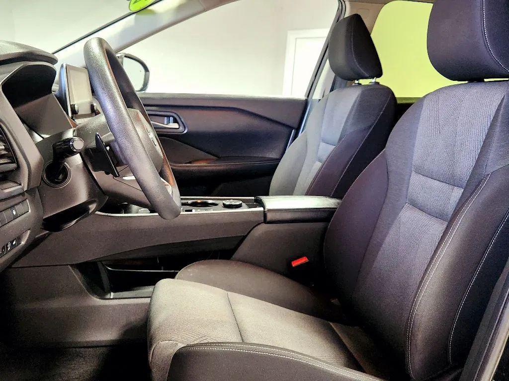 used 2024 Nissan Rogue car, priced at $24,985