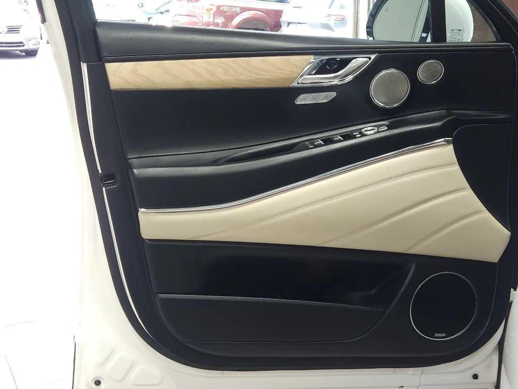 used 2024 Genesis GV80 car, priced at $39,999