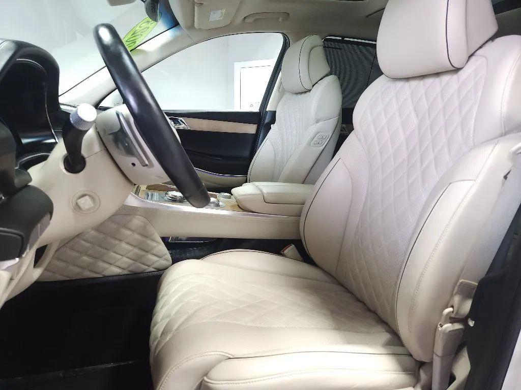 used 2024 Genesis GV80 car, priced at $39,999