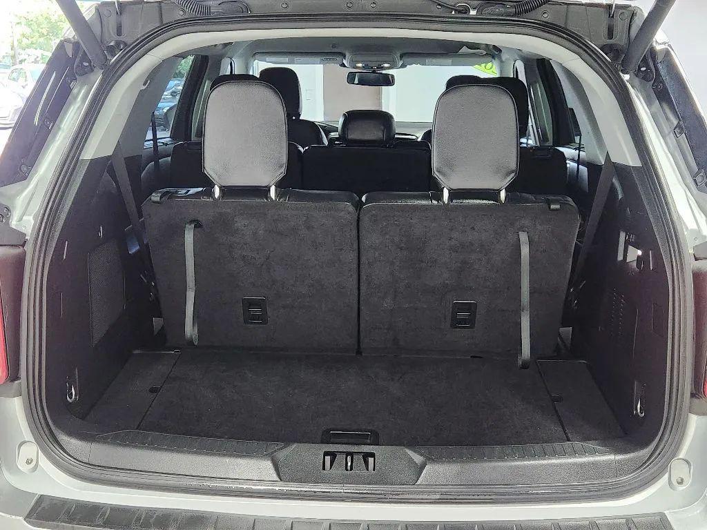 used 2023 Ford Explorer car, priced at $26,999