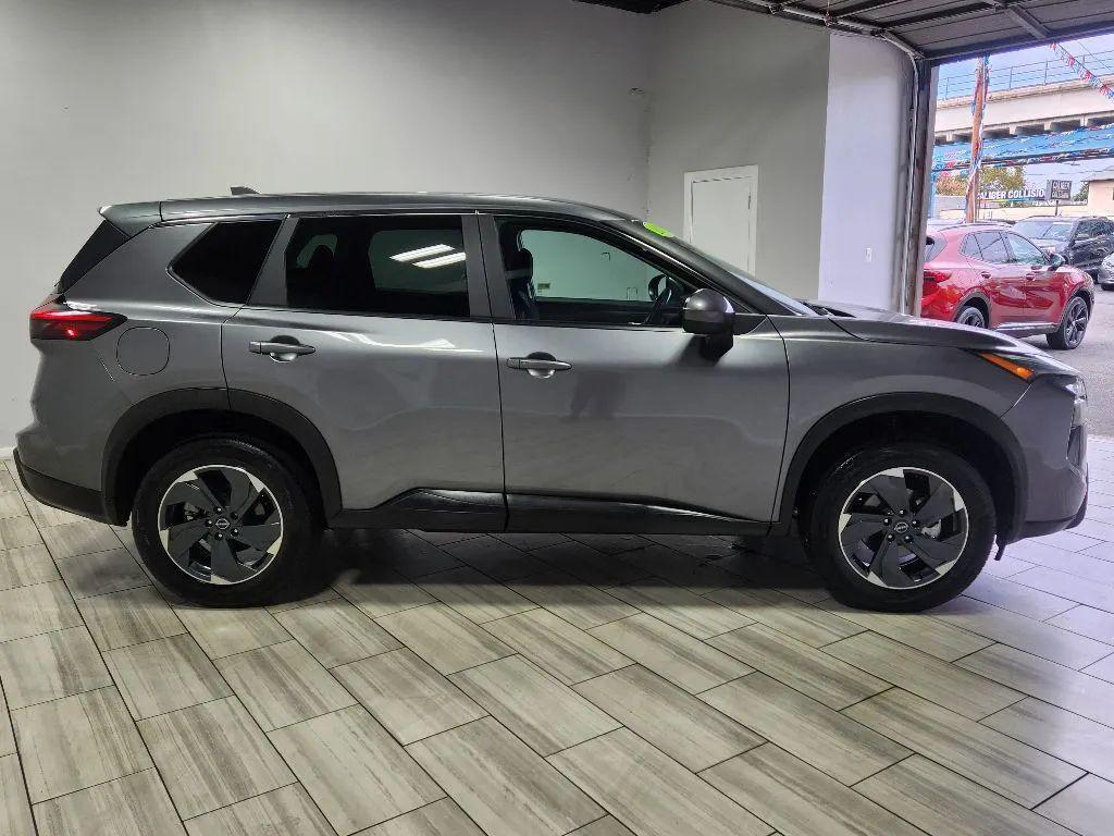 used 2024 Nissan Rogue car, priced at $21,895