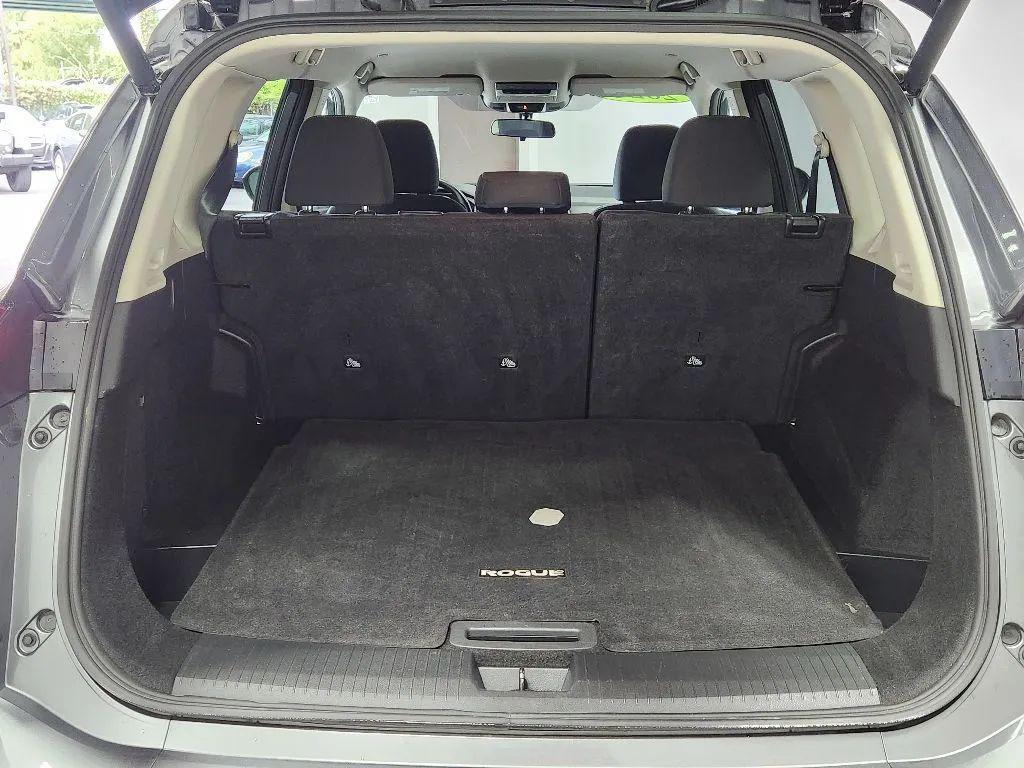 used 2024 Nissan Rogue car, priced at $21,895