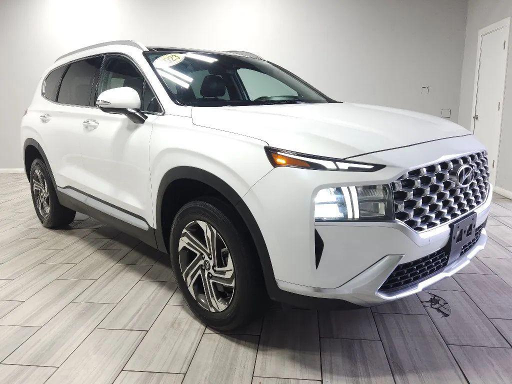 used 2023 Hyundai Santa Fe car, priced at $23,999