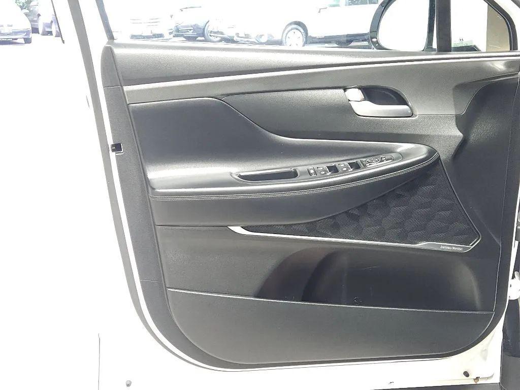 used 2023 Hyundai Santa Fe car, priced at $23,999