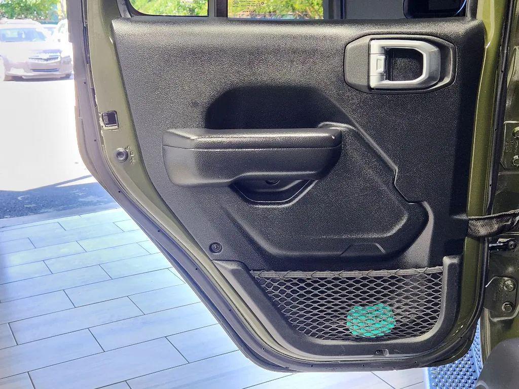 used 2021 Jeep Wrangler Unlimited car, priced at $34,999