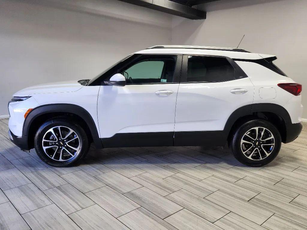 used 2024 Chevrolet TrailBlazer car, priced at $22,999