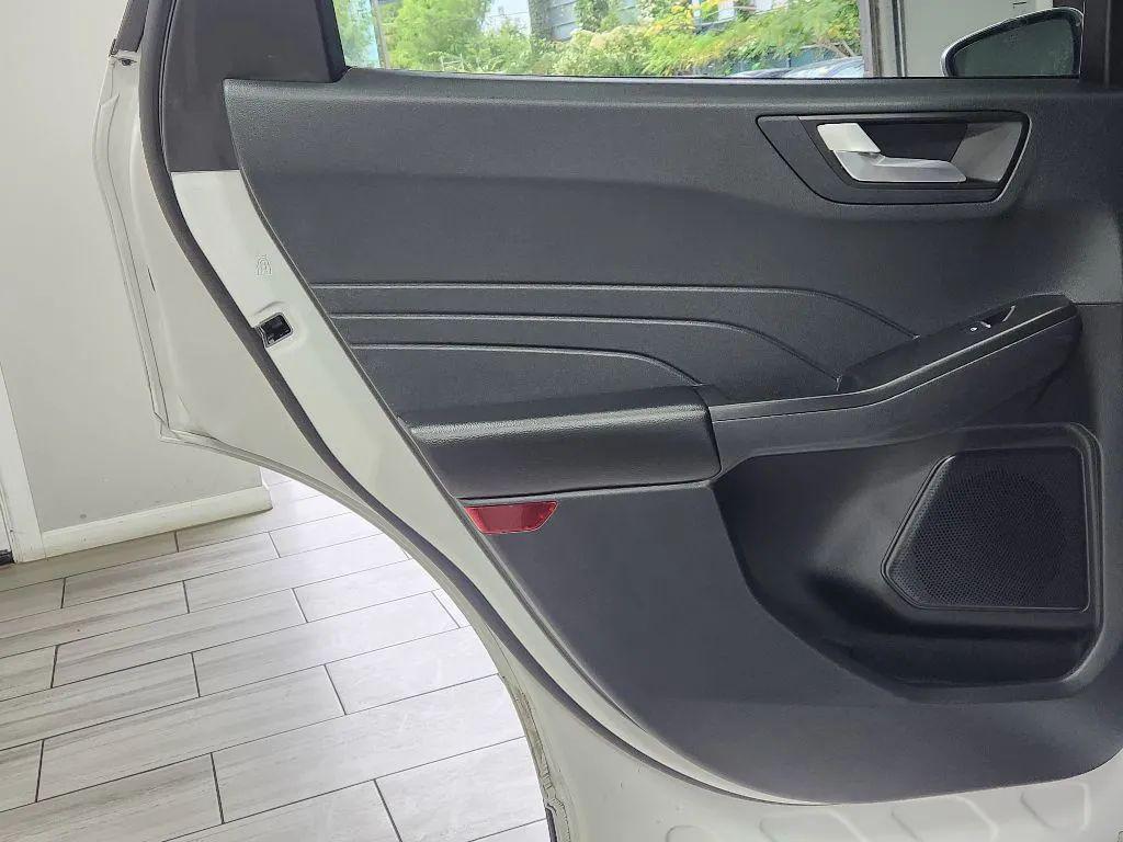 used 2022 Ford Escape car, priced at $17,999
