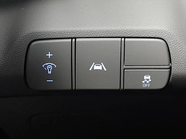 used 2022 Hyundai Elantra car, priced at $14,899