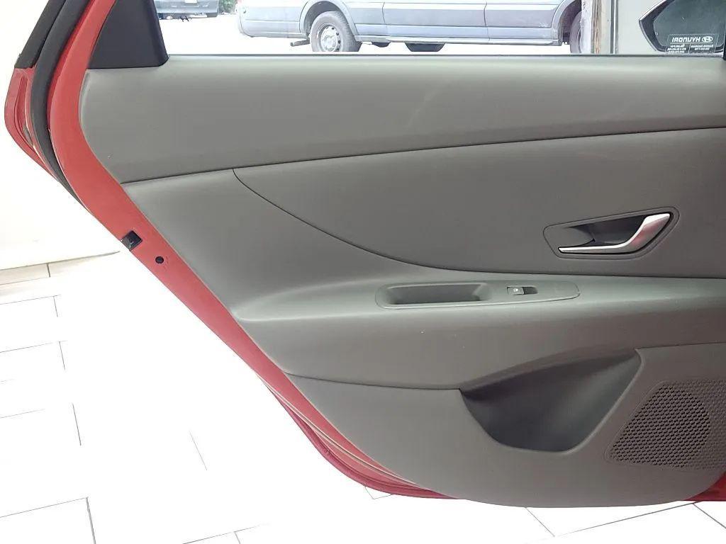 used 2022 Hyundai Elantra car, priced at $14,899