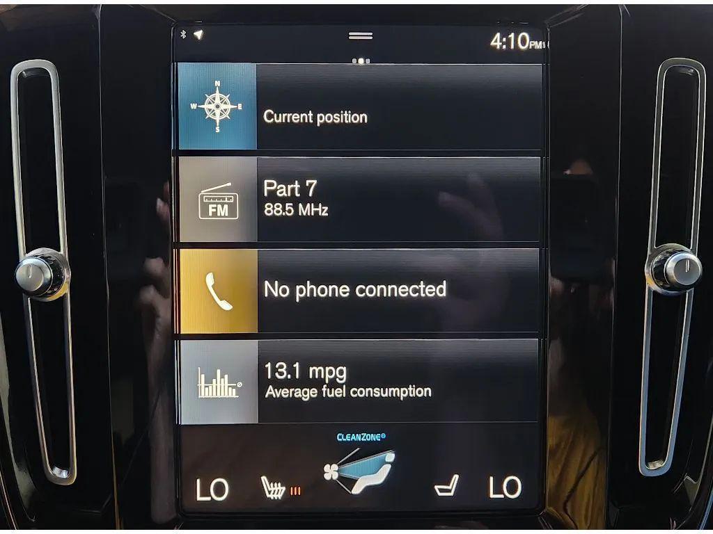 used 2022 Volvo XC40 car, priced at $19,999