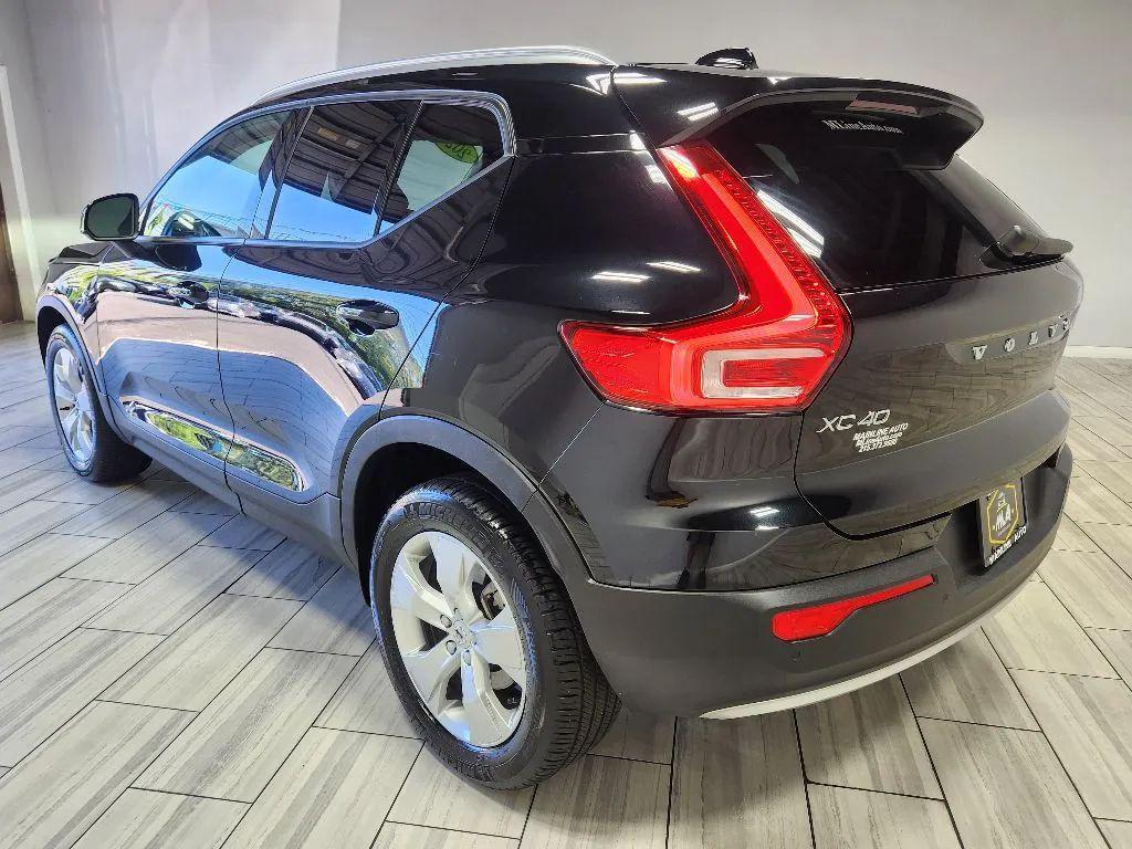 used 2022 Volvo XC40 car, priced at $19,999