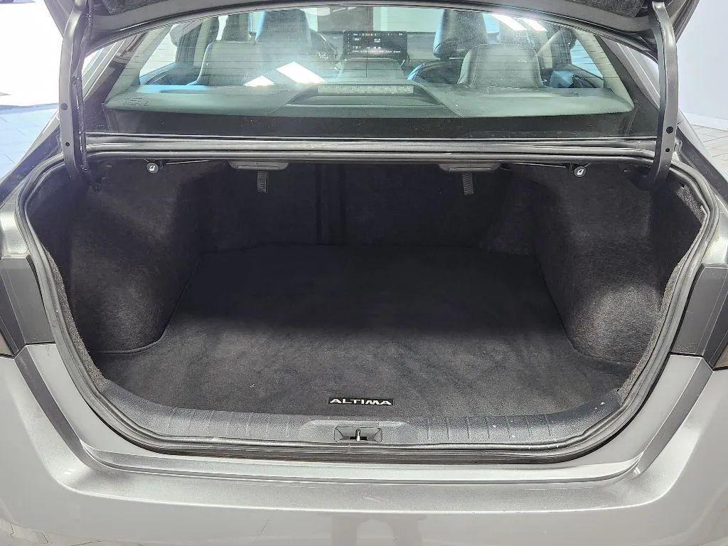 used 2023 Nissan Altima car, priced at $19,999