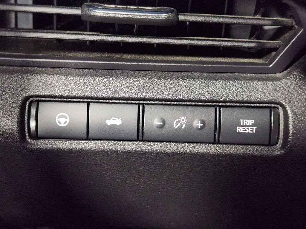 used 2023 Nissan Altima car, priced at $19,999