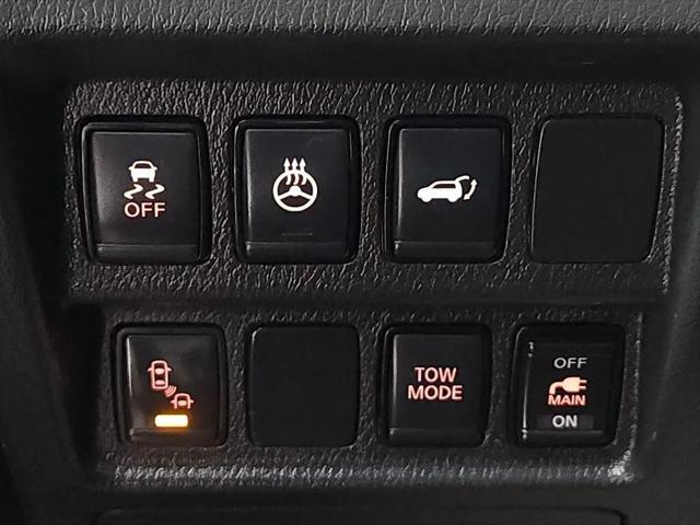 used 2020 Nissan Pathfinder car, priced at $17,499