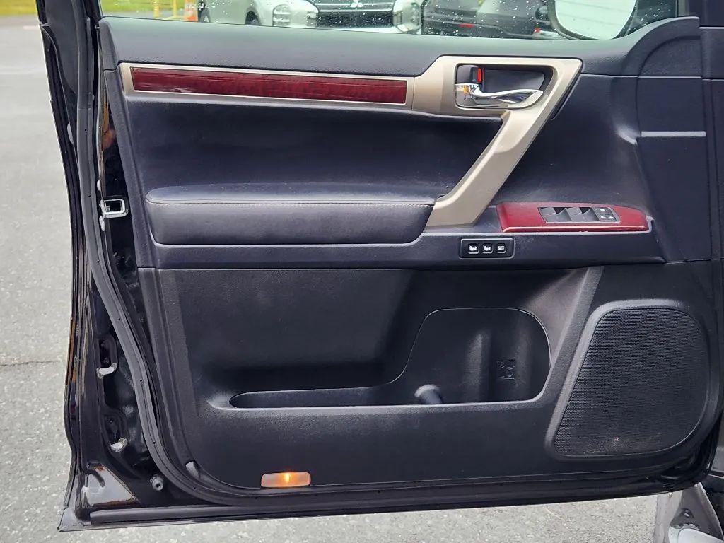 used 2019 Lexus GX 460 car, priced at $36,999