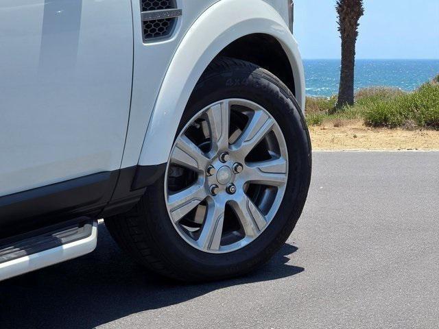 used 2016 Land Rover LR4 car, priced at $19,999