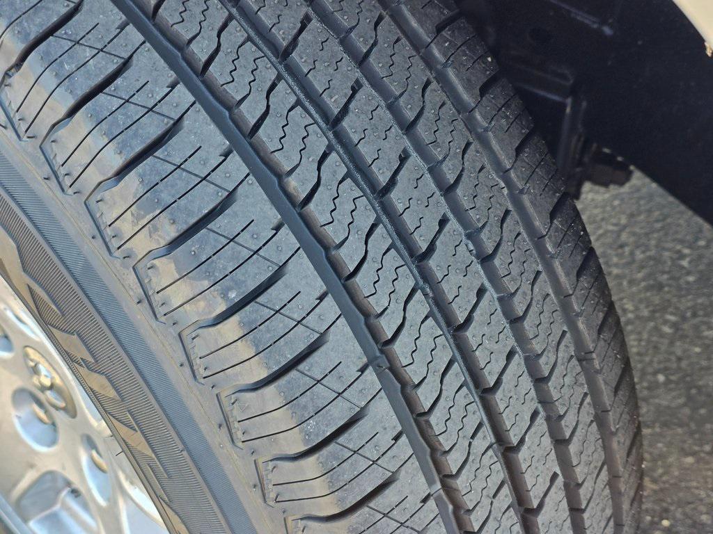 used 2007 Dodge Dakota car, priced at $12,995