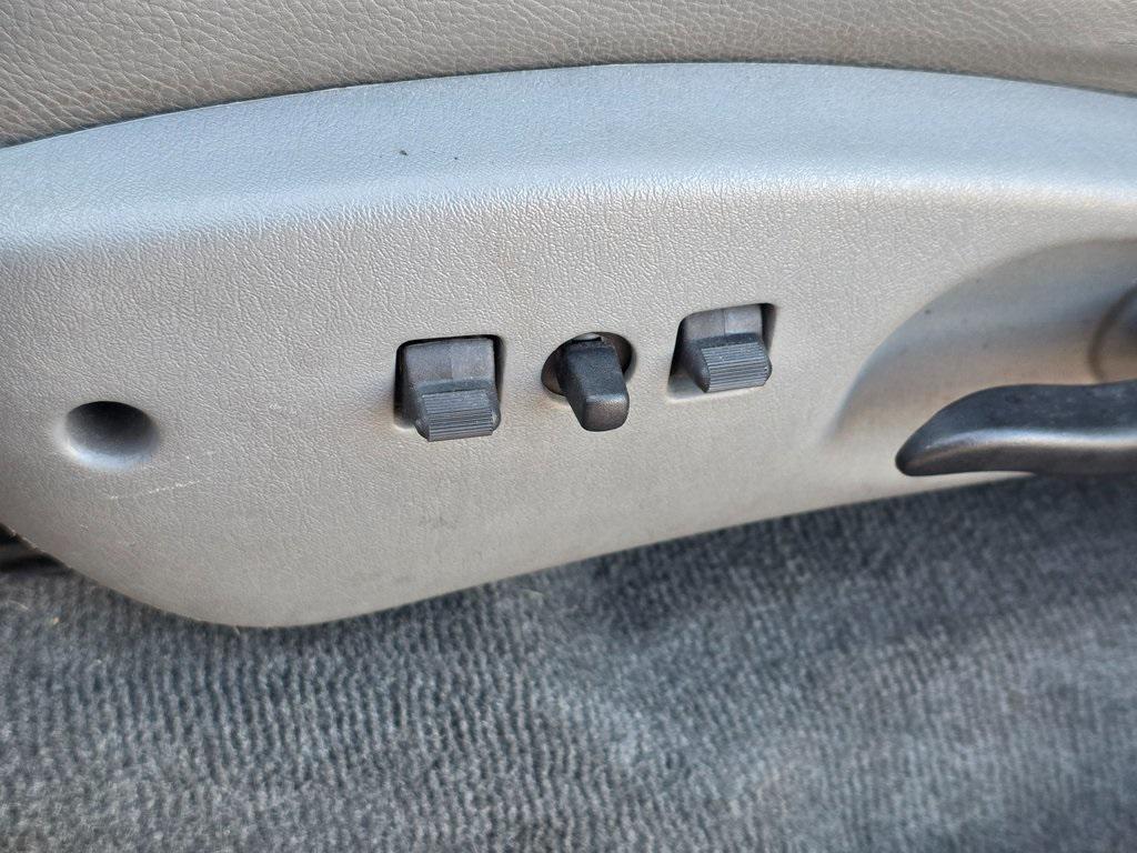 used 2007 Dodge Dakota car, priced at $12,995