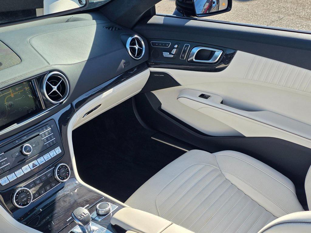 used 2019 Mercedes-Benz SL 550 car, priced at $49,999