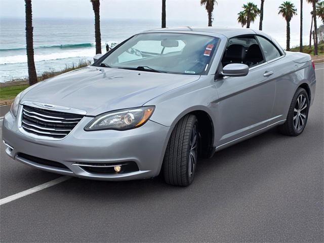 used 2014 Chrysler 200 car, priced at $13,999