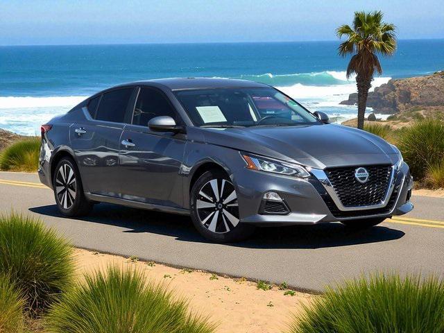 used 2021 Nissan Altima car, priced at $17,999