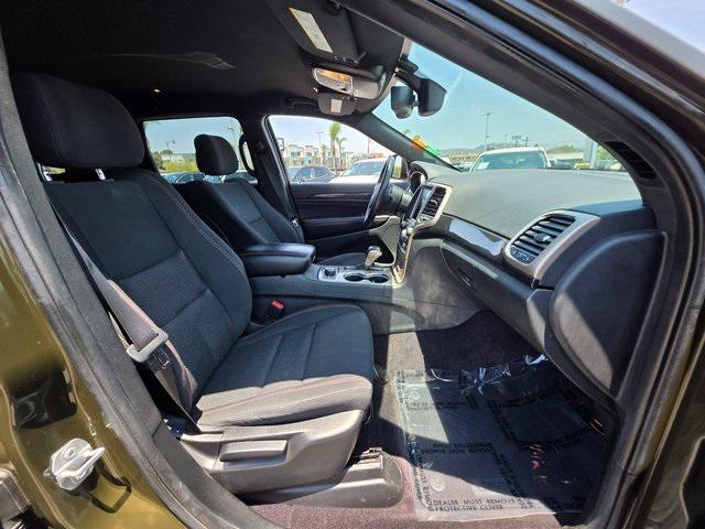 used 2016 Jeep Grand Cherokee car, priced at $16,999