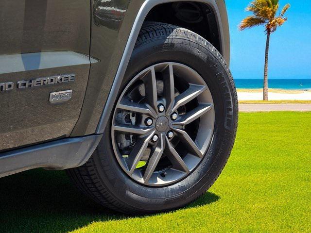 used 2016 Jeep Grand Cherokee car, priced at $16,999