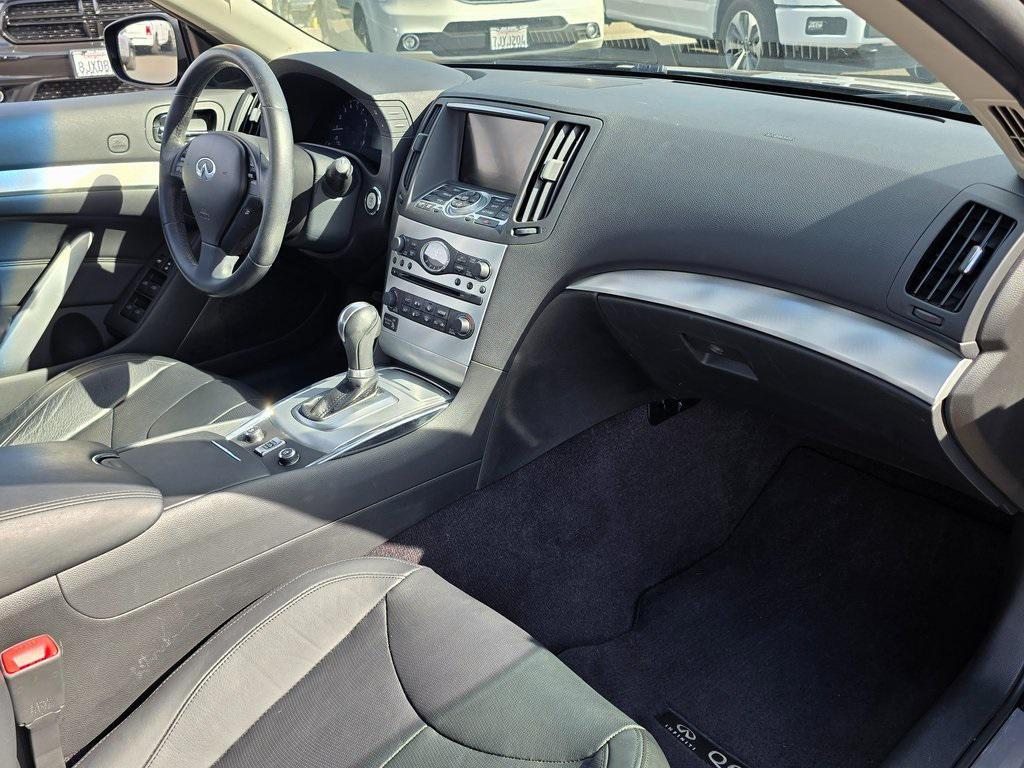 used 2014 INFINITI Q60 car, priced at $17,995