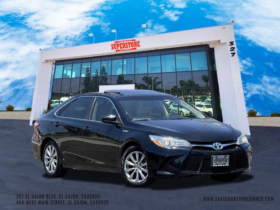 used 2015 Toyota Camry Hybrid car