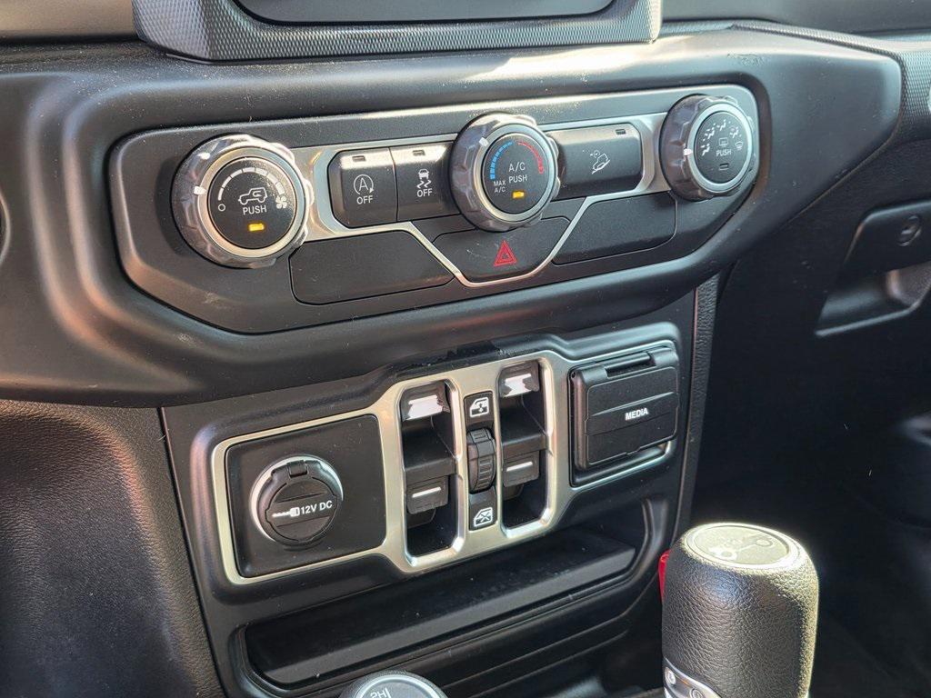 used 2019 Jeep Wrangler Unlimited car, priced at $21,999