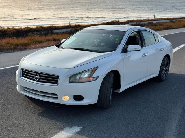 used 2014 Nissan Maxima car, priced at $9,995