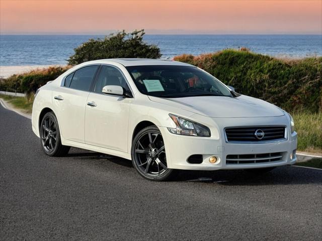 used 2014 Nissan Maxima car, priced at $9,995