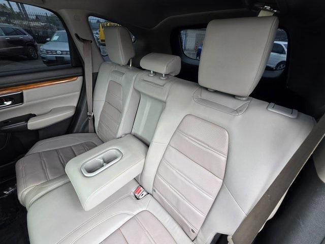 used 2019 Honda CR-V car, priced at $25,999