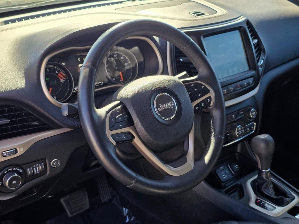 used 2018 Jeep Cherokee car, priced at $15,999