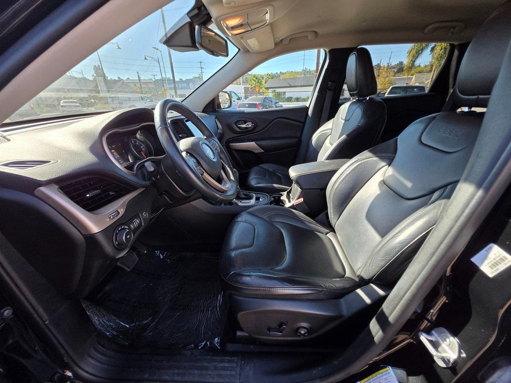 used 2018 Jeep Cherokee car, priced at $15,999