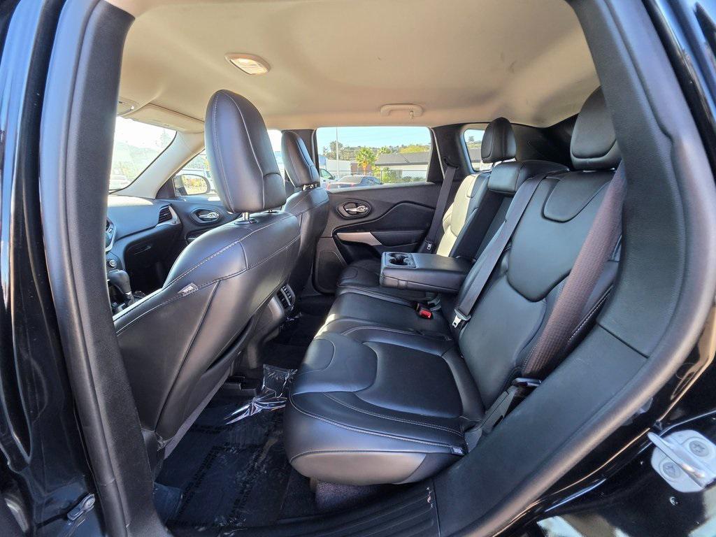 used 2018 Jeep Cherokee car, priced at $15,999