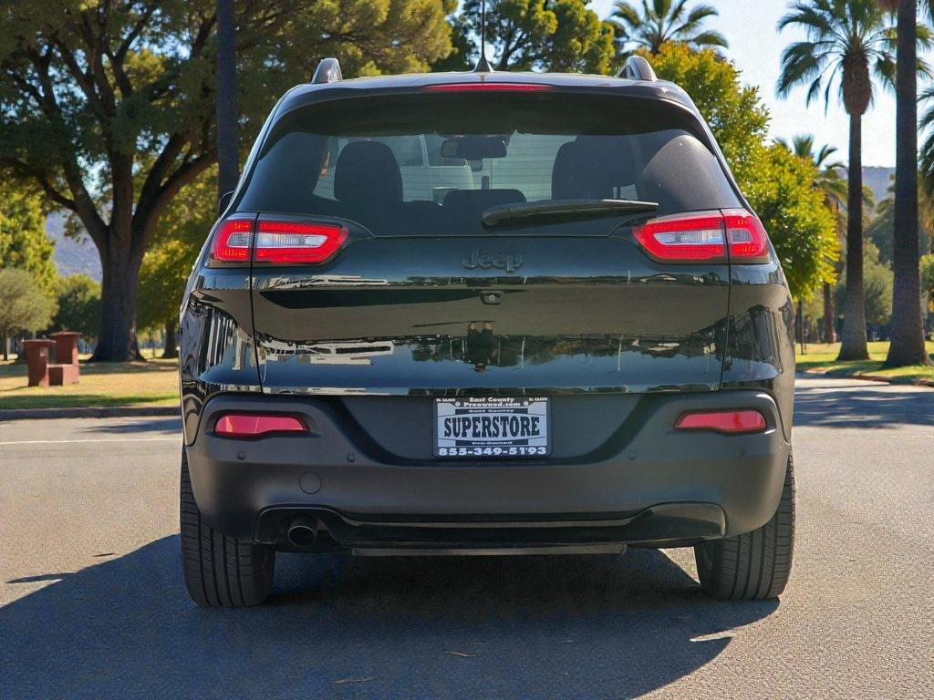 used 2018 Jeep Cherokee car, priced at $15,999