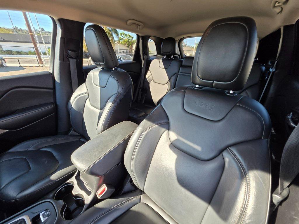 used 2018 Jeep Cherokee car, priced at $15,999