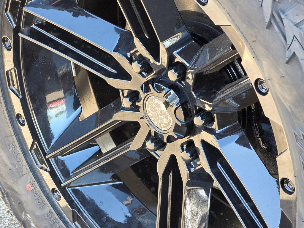 used 2017 Chevrolet Silverado 1500 car, priced at $24,999