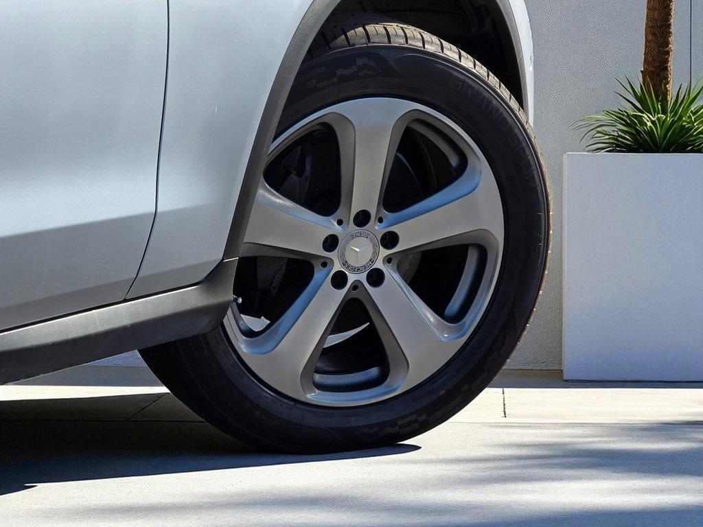 used 2016 Mercedes-Benz GLC 300 car, priced at $16,995