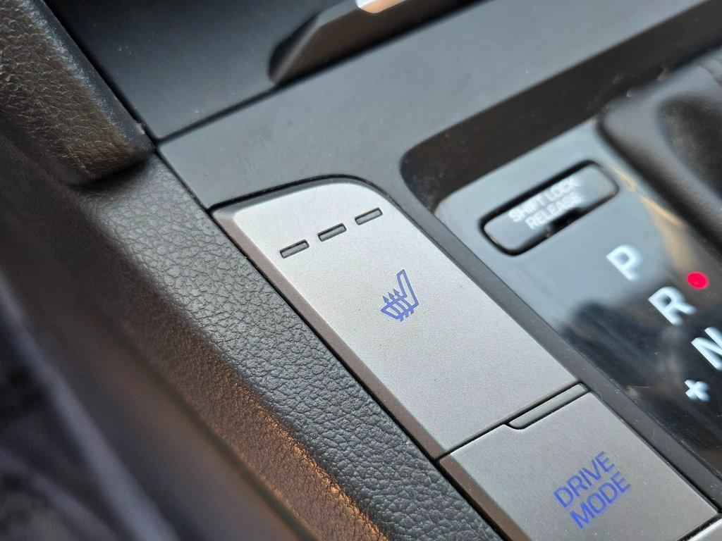 used 2018 Hyundai Elantra car, priced at $13,999