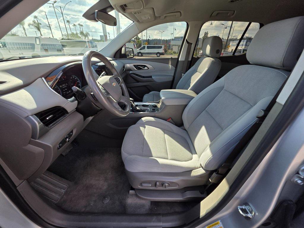 used 2021 Chevrolet Traverse car