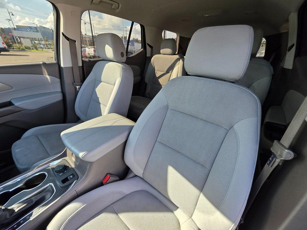 used 2021 Chevrolet Traverse car