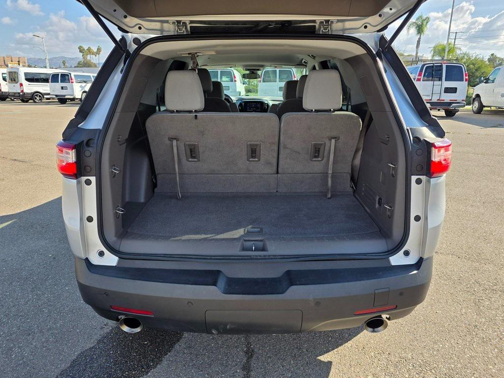 used 2021 Chevrolet Traverse car