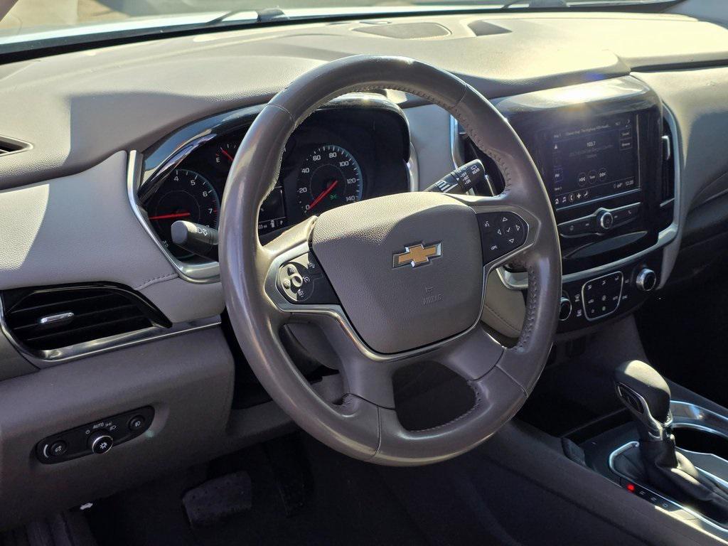 used 2021 Chevrolet Traverse car