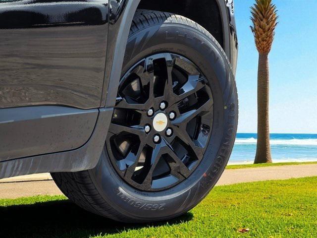 used 2021 Chevrolet Traverse car, priced at $27,995