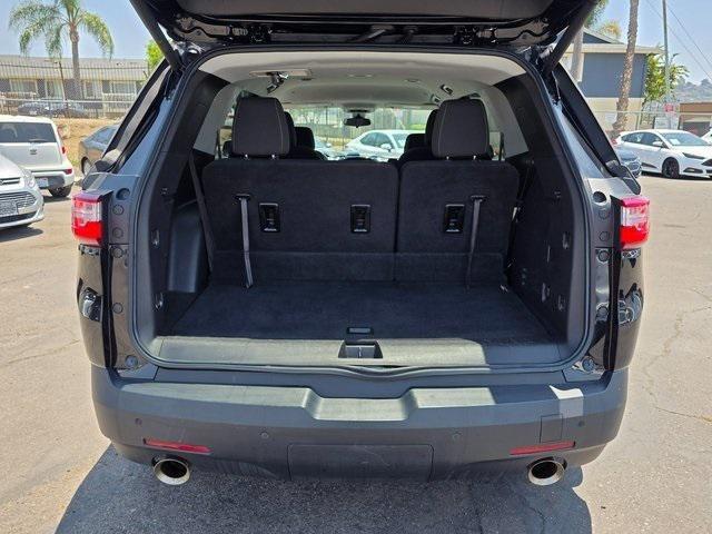 used 2021 Chevrolet Traverse car, priced at $27,995