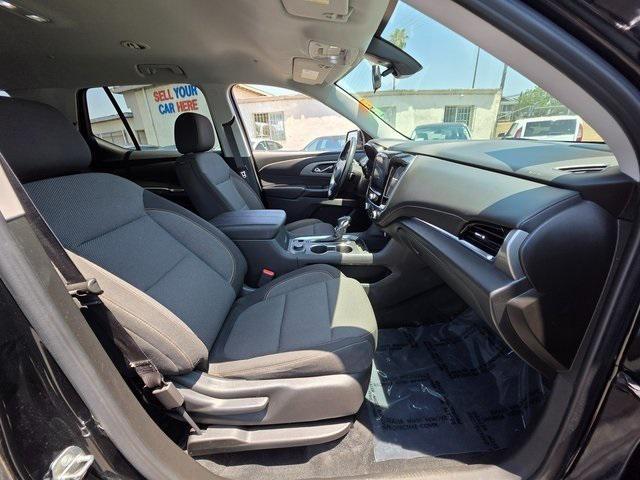 used 2021 Chevrolet Traverse car, priced at $27,995